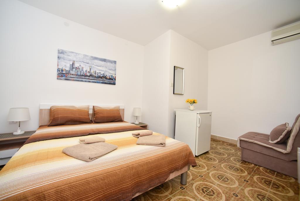 Mg Apartments And Rooms Budva Eksteriør billede