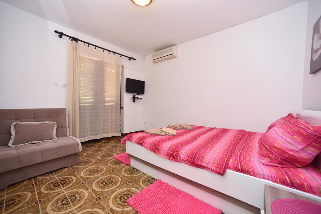 Mg Apartments And Rooms Budva Eksteriør billede