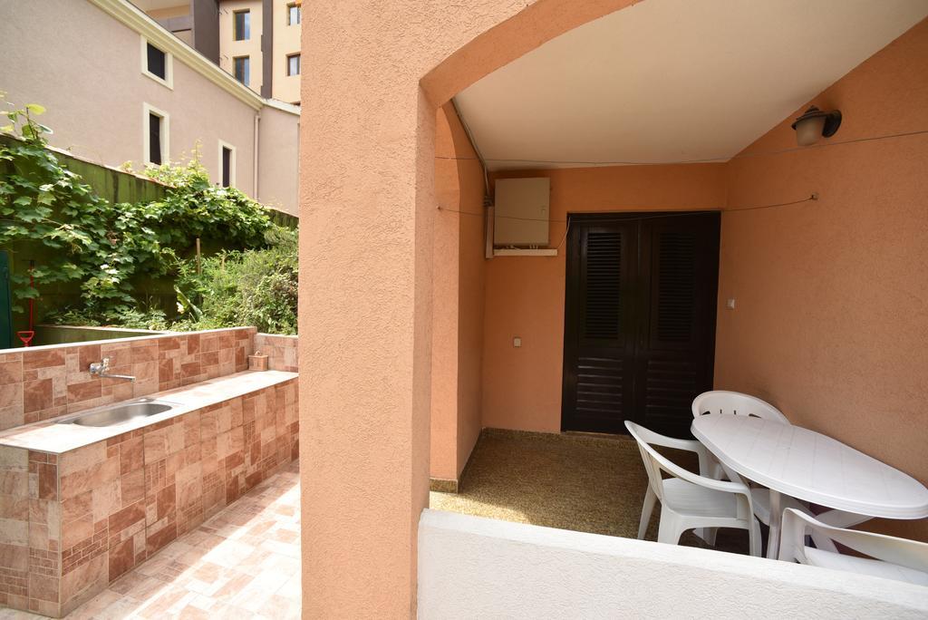 Mg Apartments And Rooms Budva Eksteriør billede